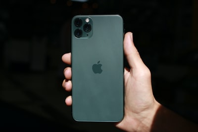 黑色iPhone 11 Pro马克斯
